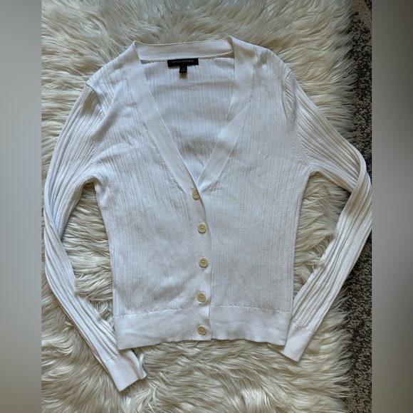 Banana Republic ribbed cardigan - Picture 2 of 6